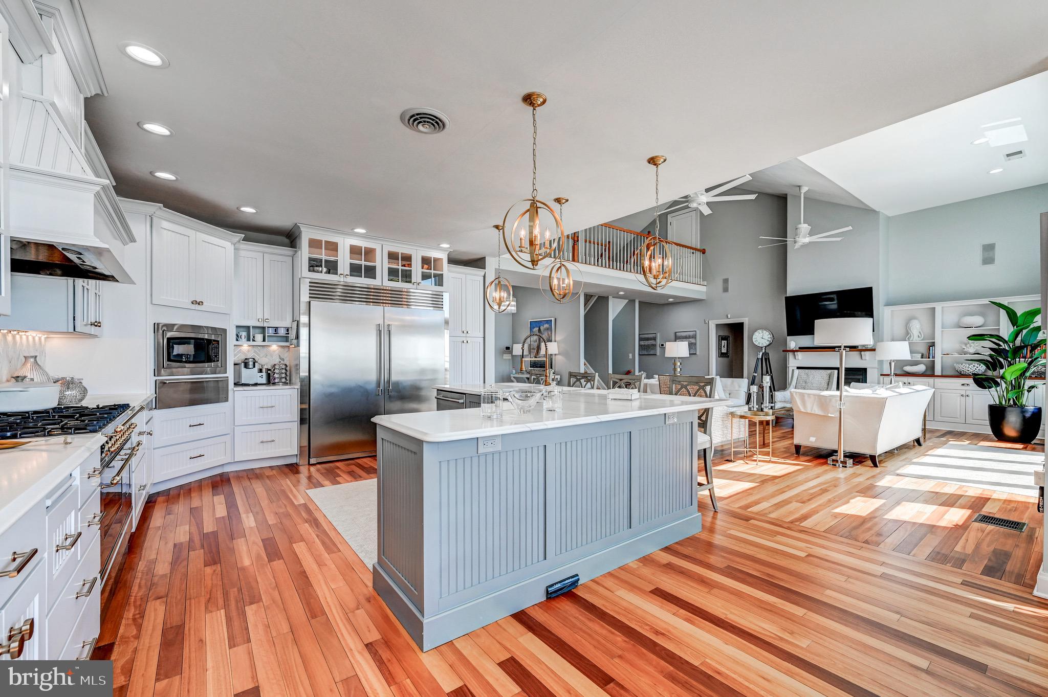 BOWLEYS QUARTERS - Residential