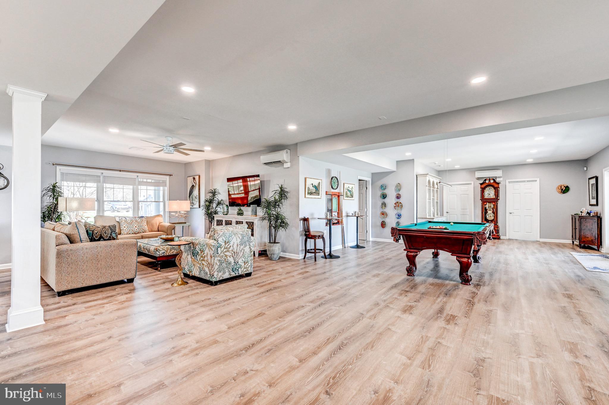 BOWLEYS QUARTERS - Residential