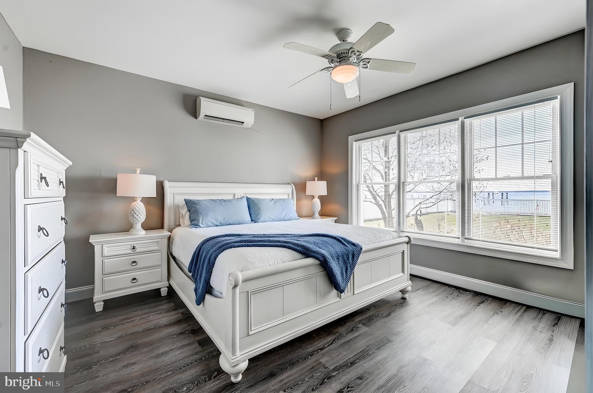 BOWLEYS QUARTERS - Residential