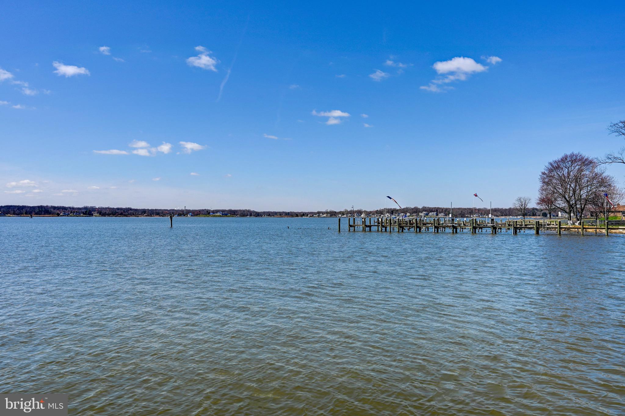 BOWLEYS QUARTERS - Residential