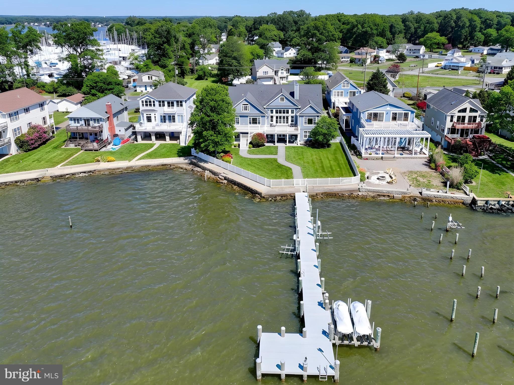 BOWLEYS QUARTERS - Residential