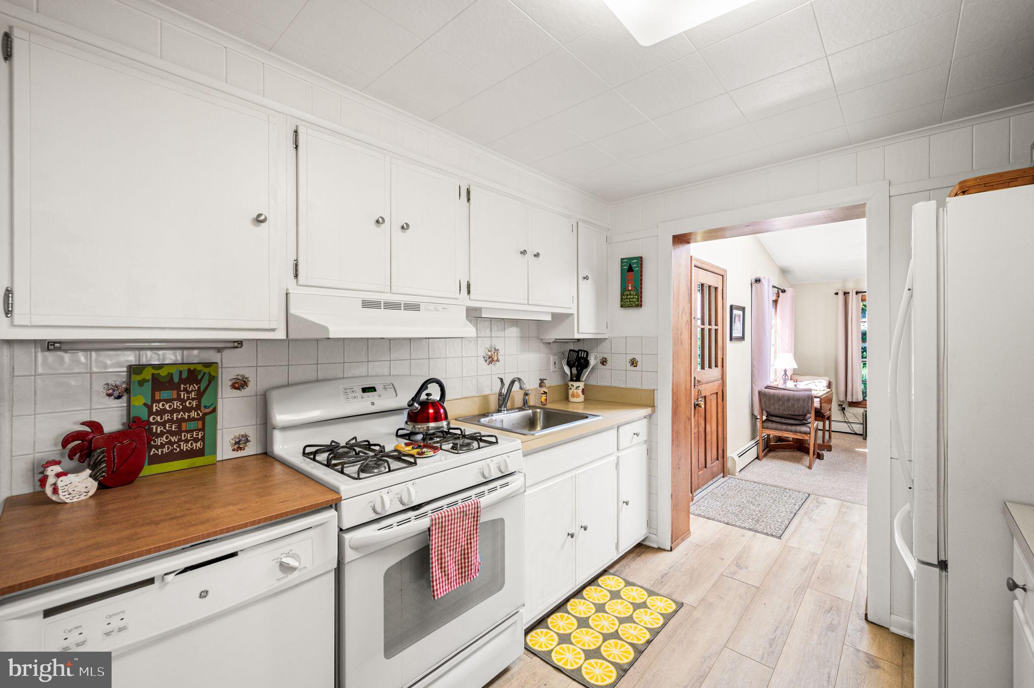 WESTGATE HILLS - Residential