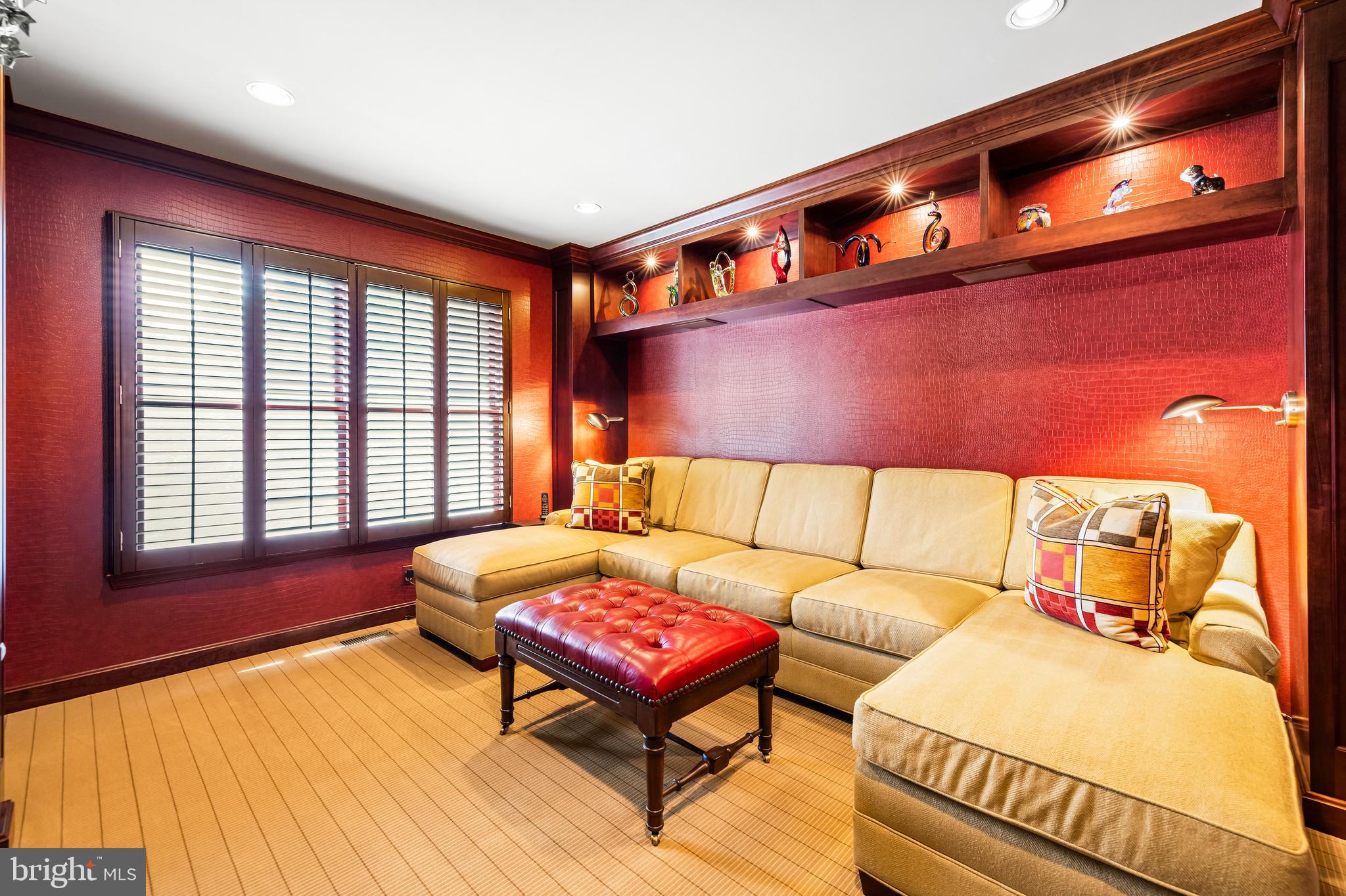 WORTHINGTON PARK - Residential