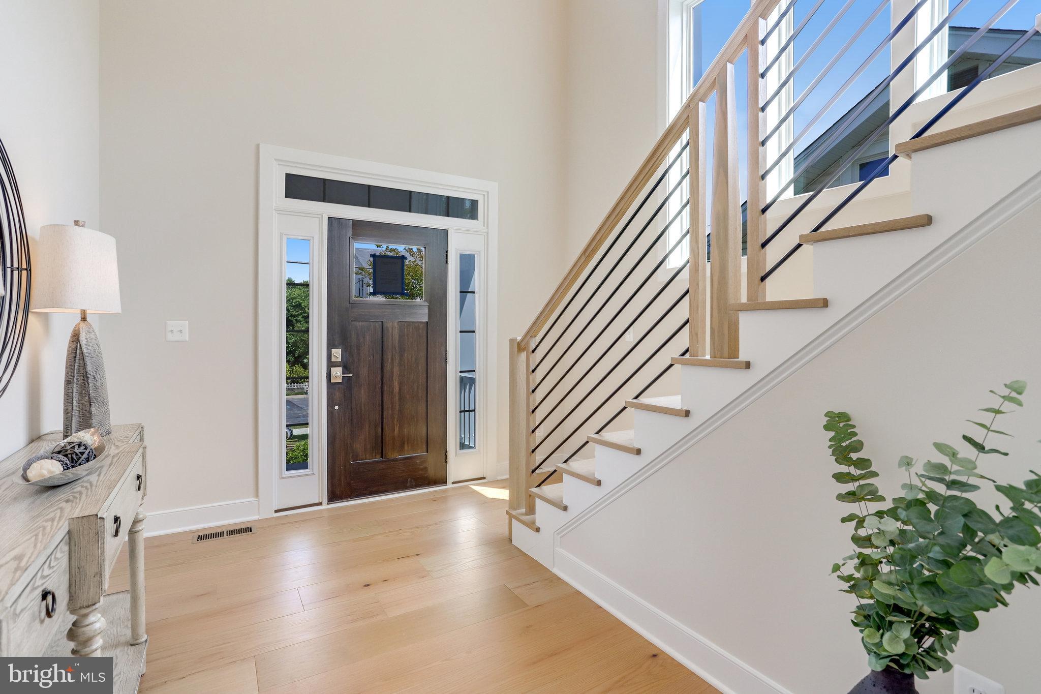 ADDISON HEIGHTS - Residential