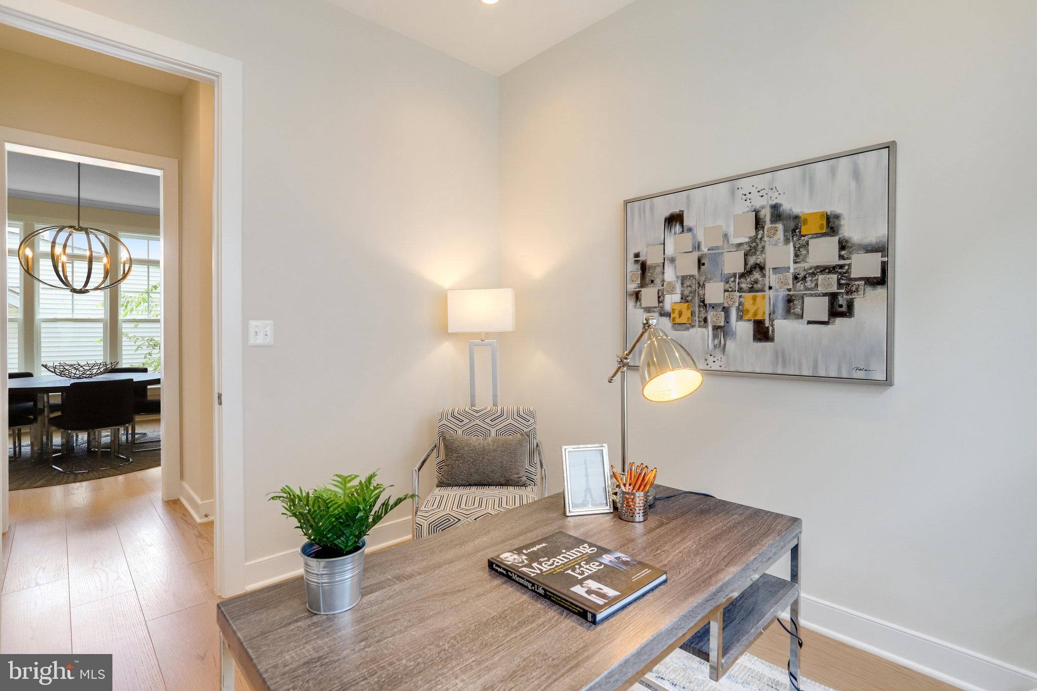 ADDISON HEIGHTS - Residential