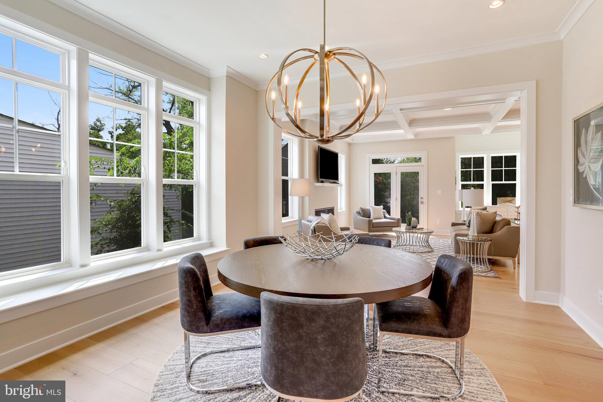 ADDISON HEIGHTS - Residential