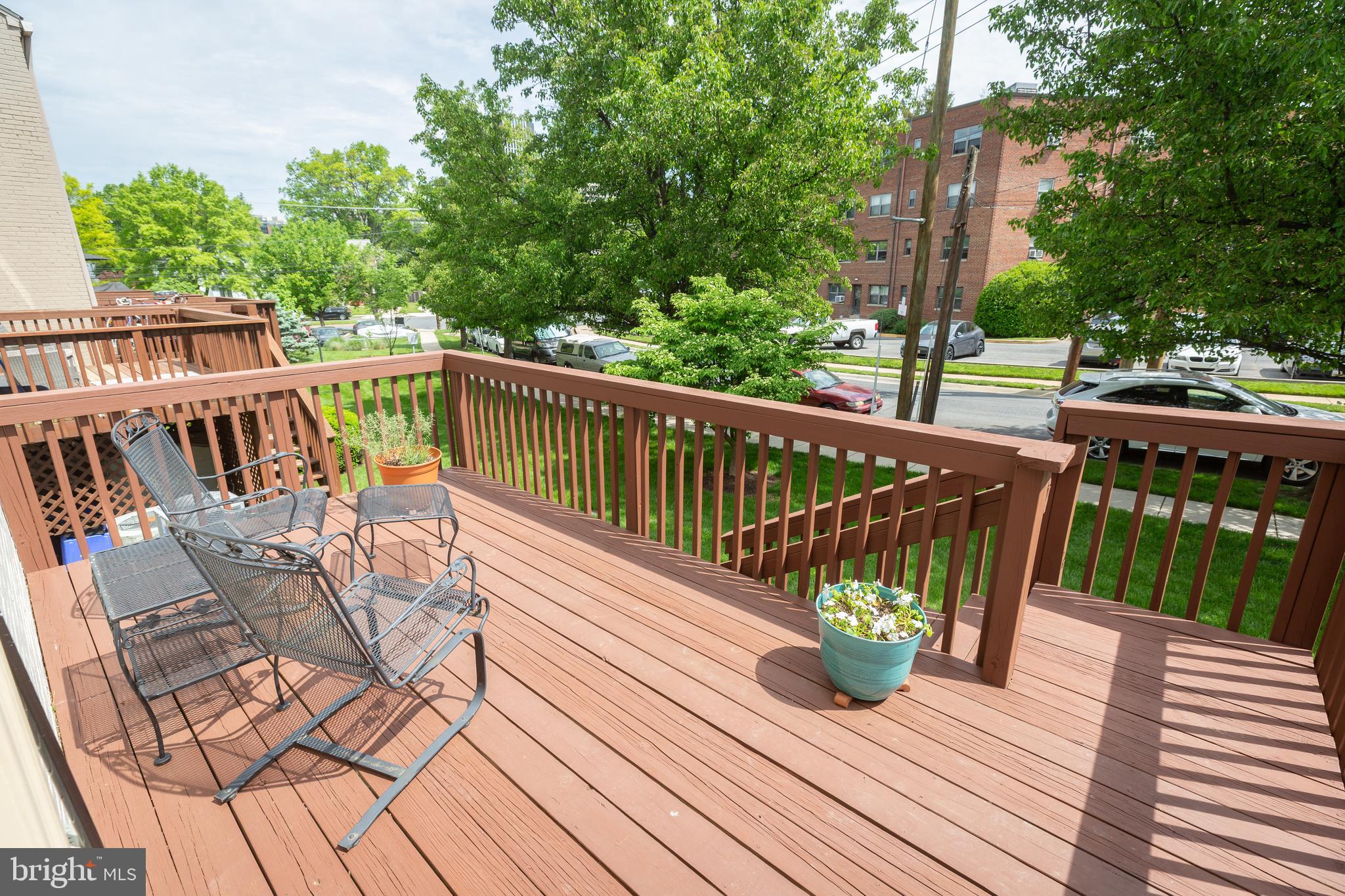 KENWOOD FOREST - Residential