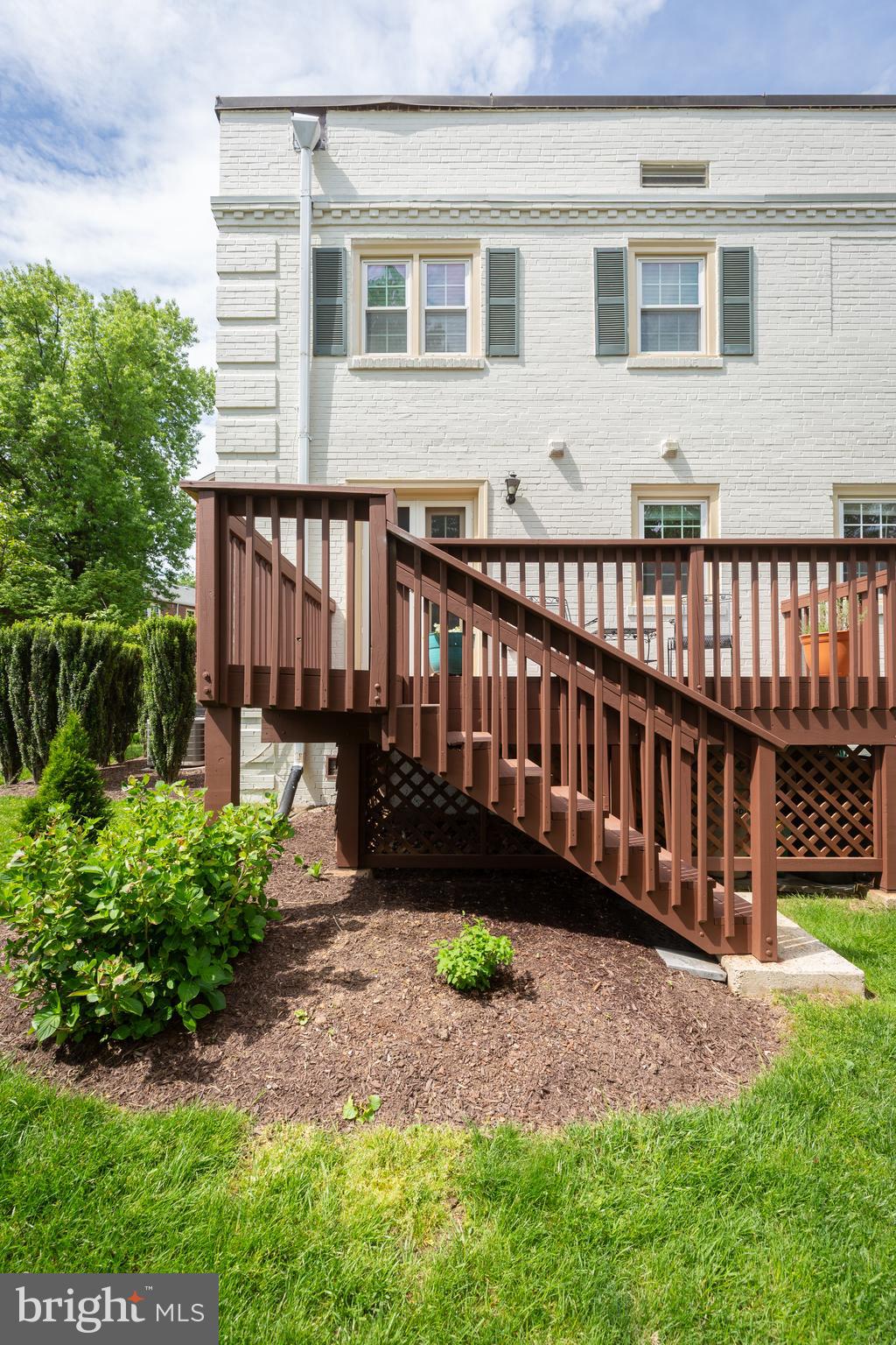 KENWOOD FOREST - Residential