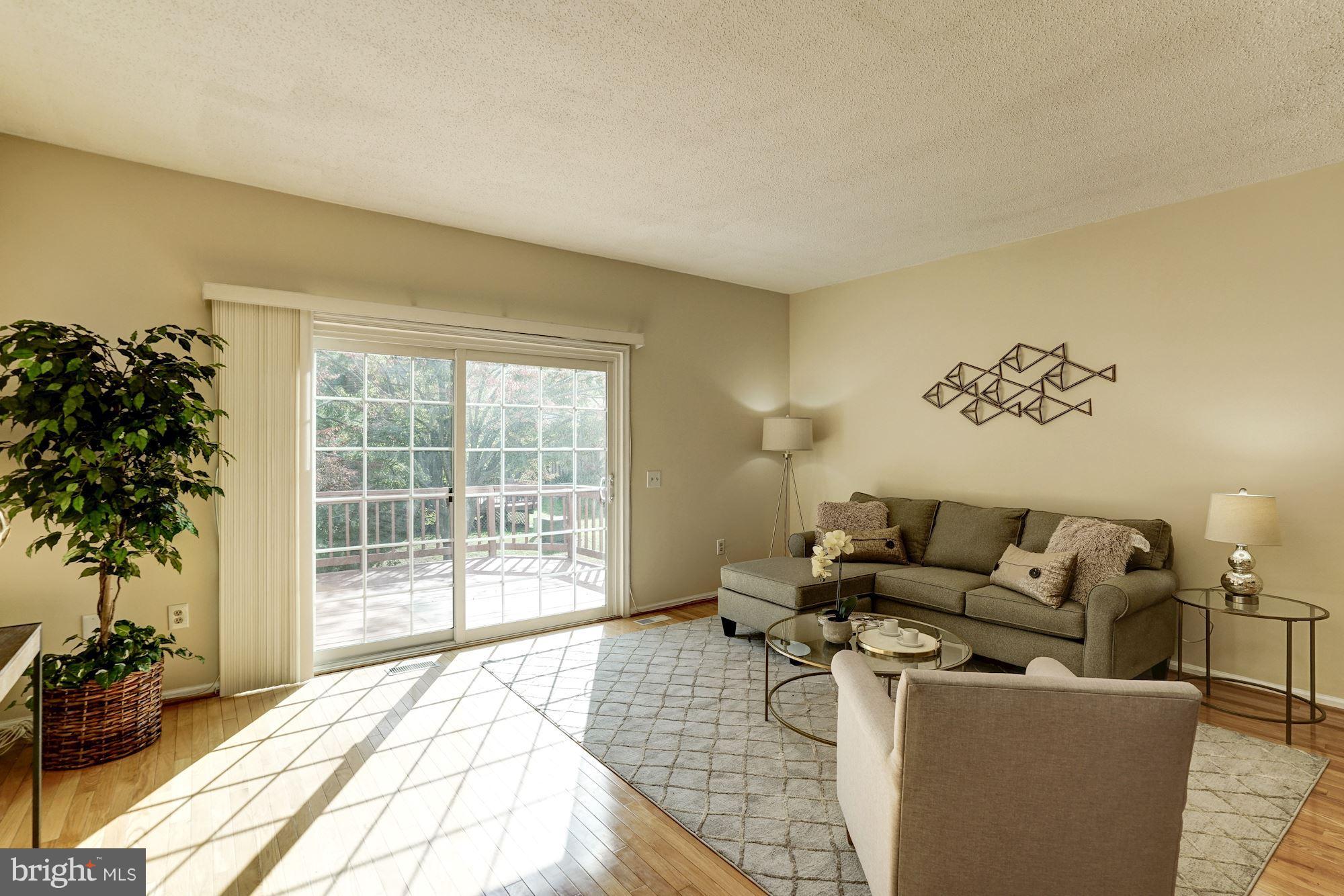 PENDERBROOK - Residential