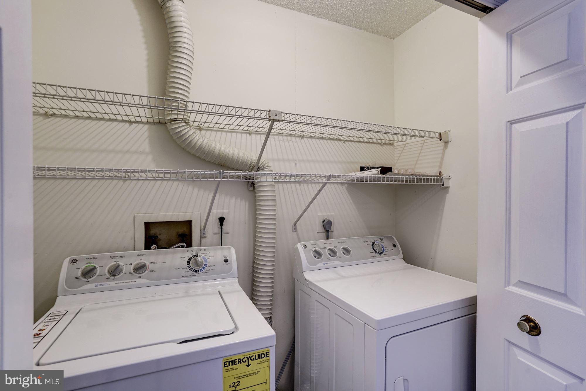 PENDERBROOK - Residential