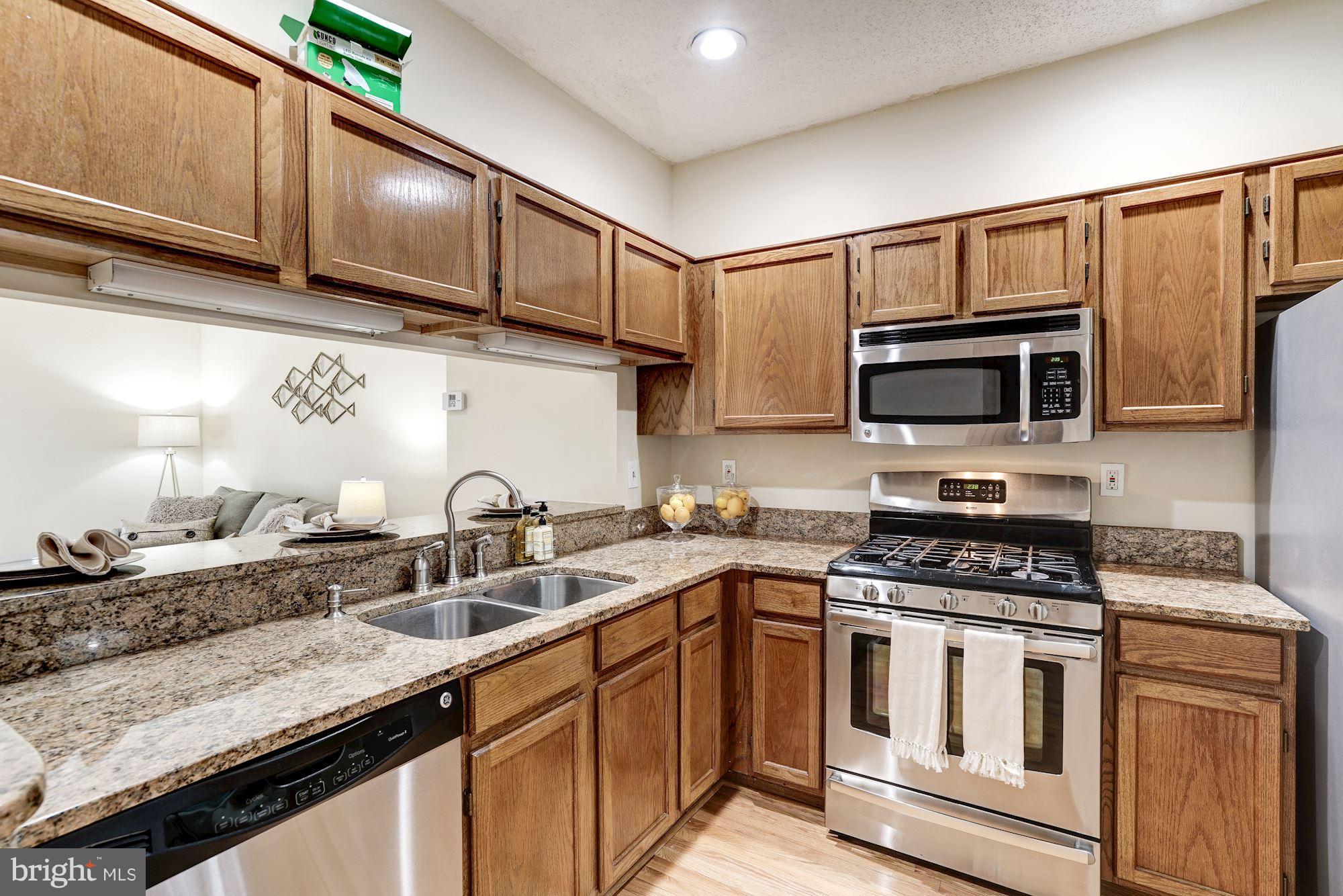 PENDERBROOK - Residential