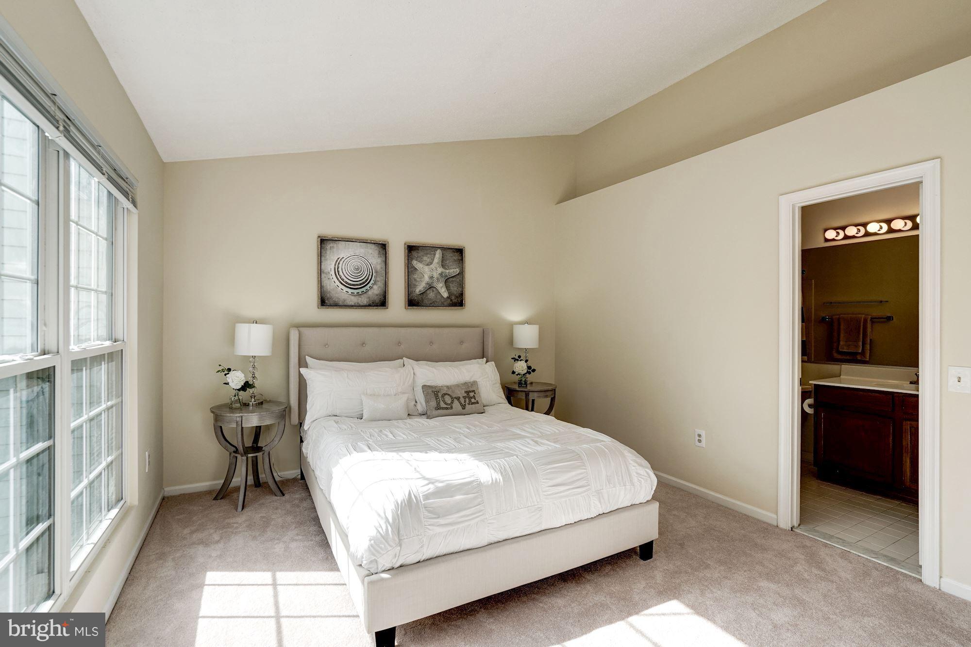 PENDERBROOK - Residential