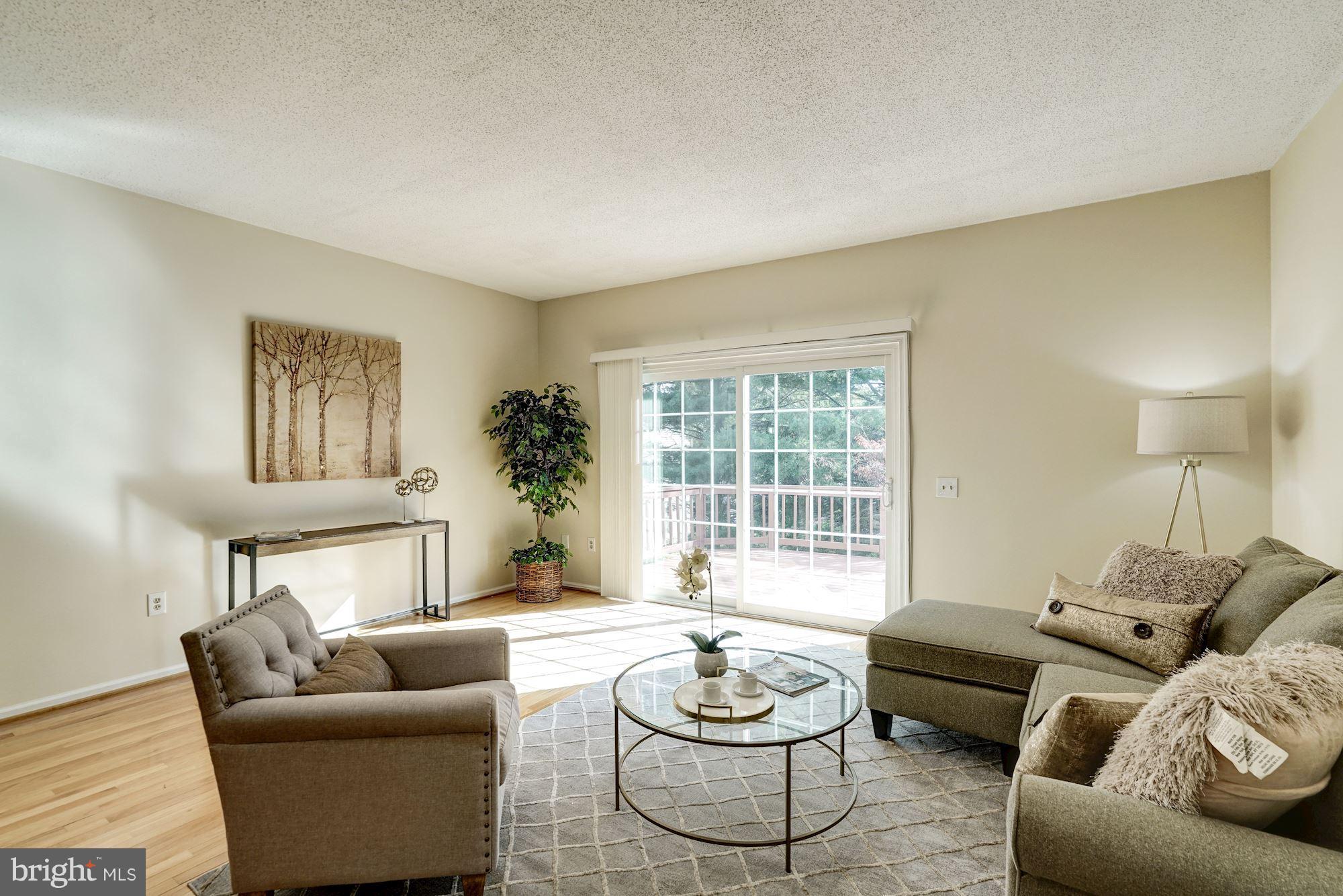 PENDERBROOK - Residential