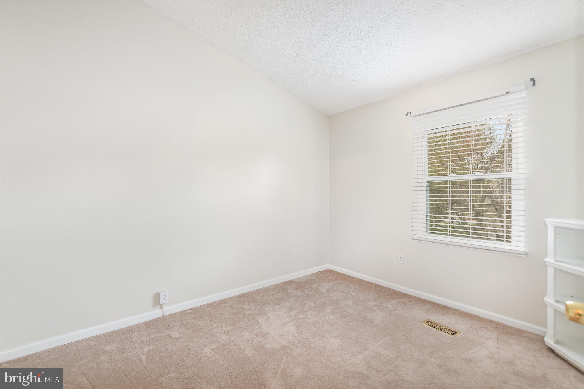 MAJORS CHOICE - Residential Lease