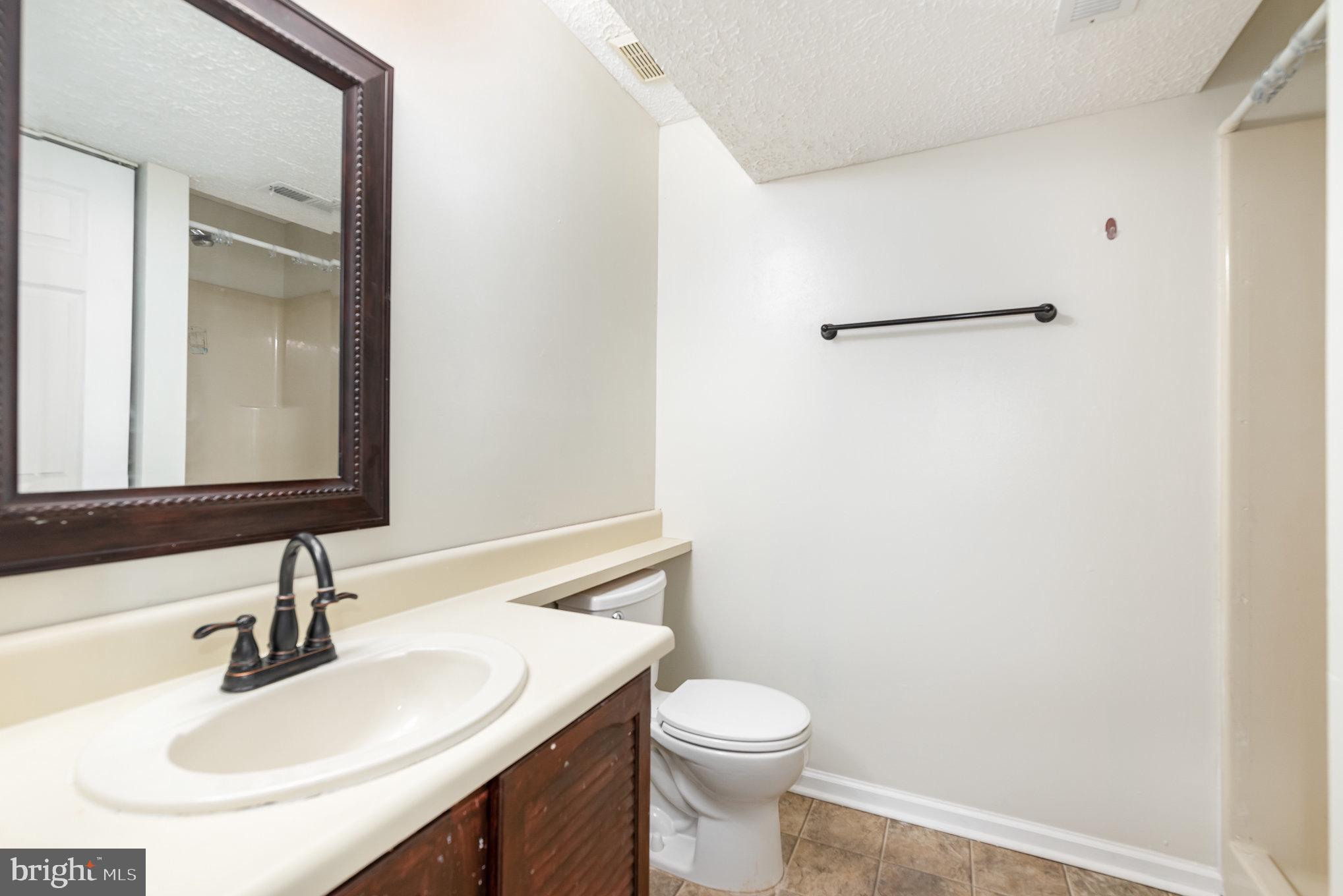 MAJORS CHOICE - Residential Lease