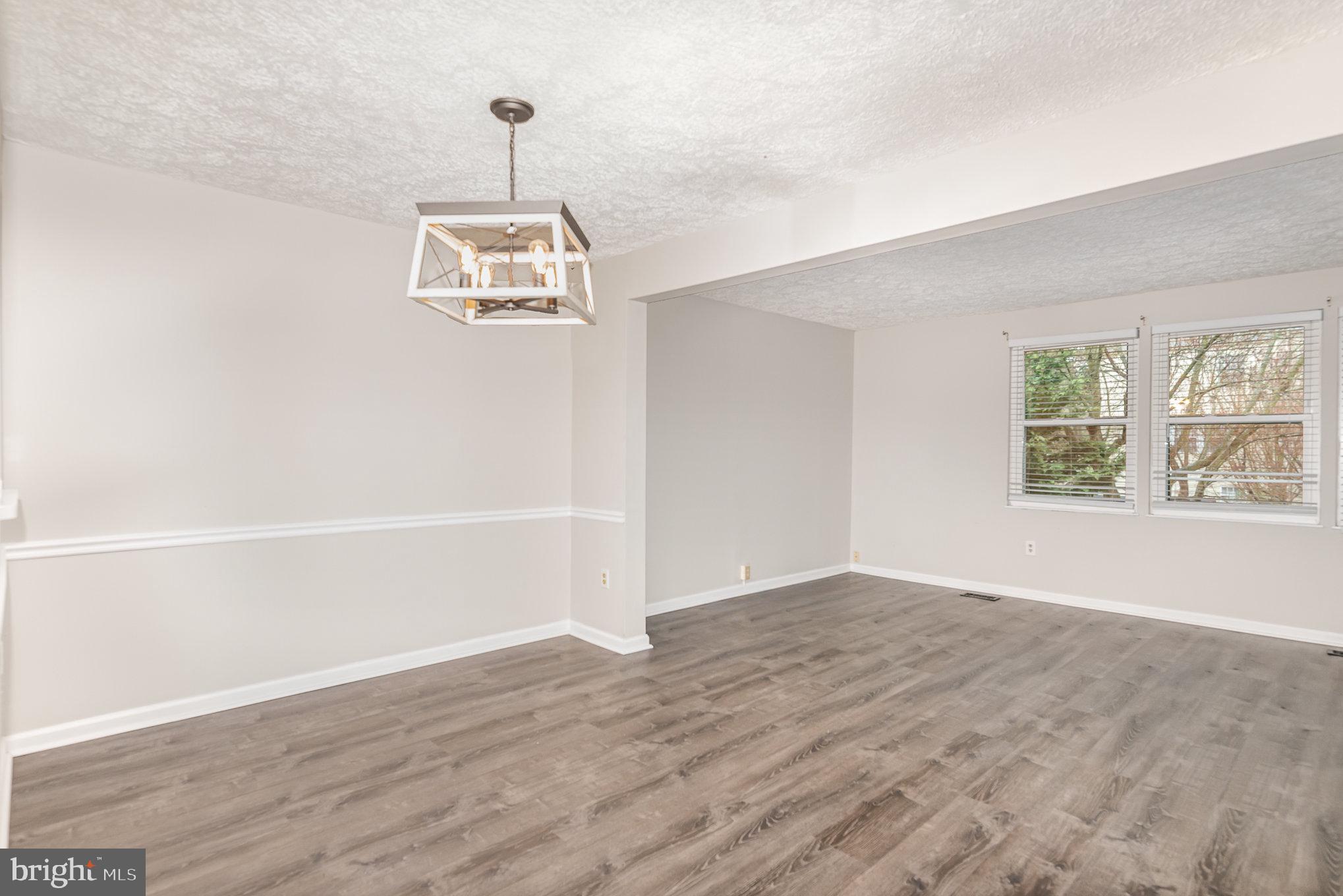 MAJORS CHOICE - Residential Lease