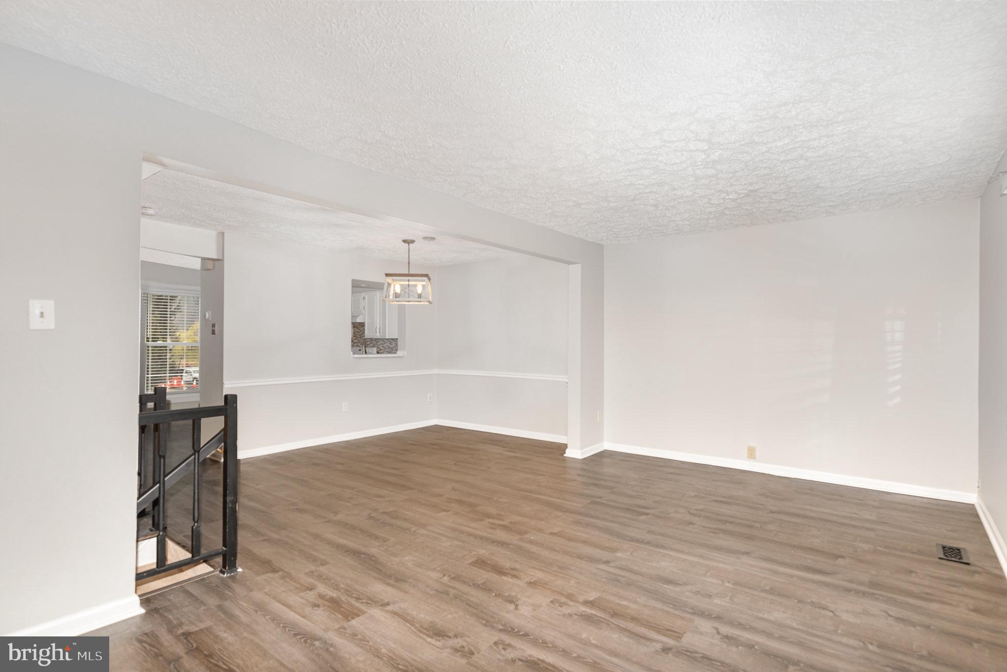 MAJORS CHOICE - Residential Lease