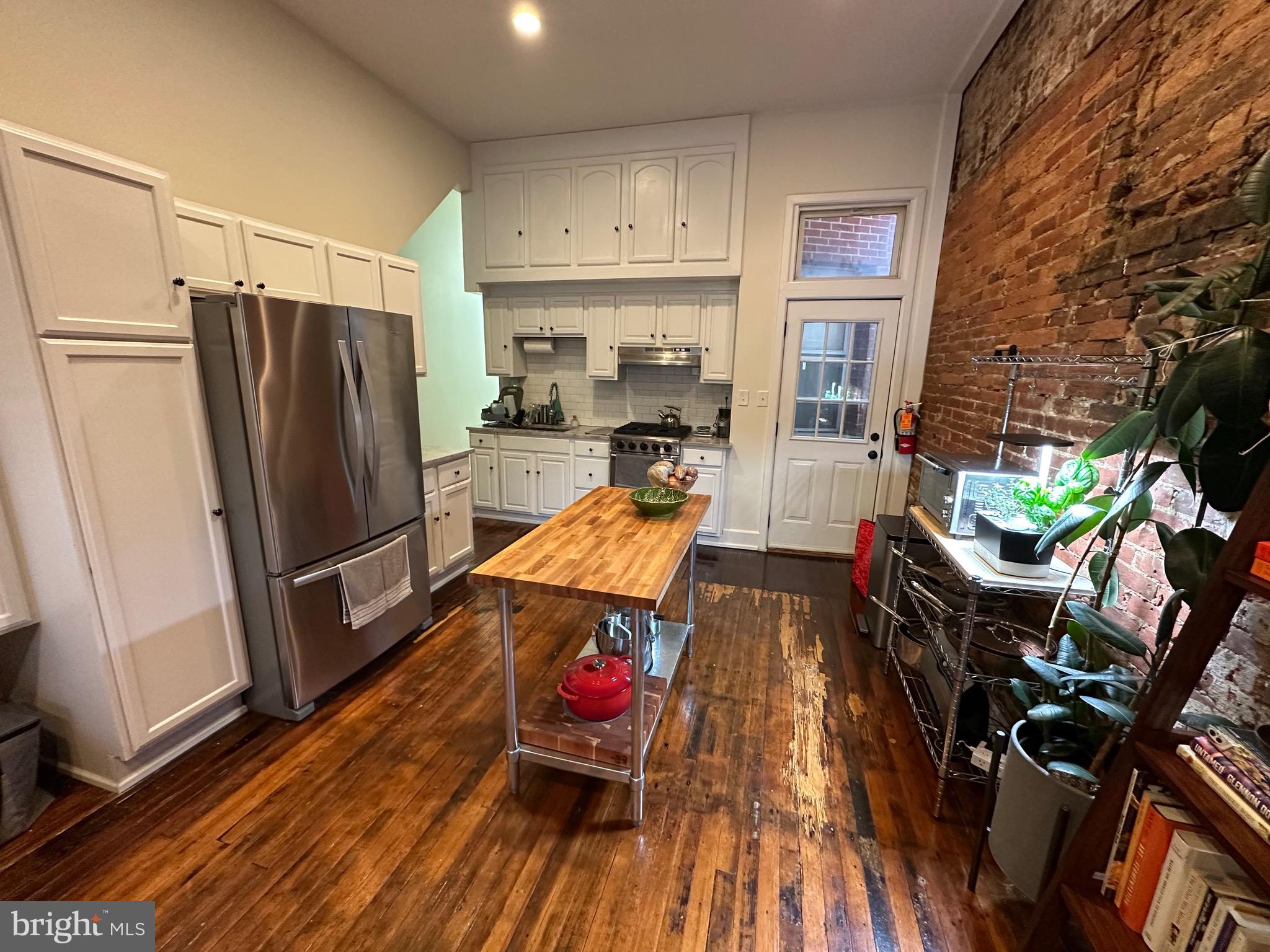 OLDE KENSINGTON - Residential Income