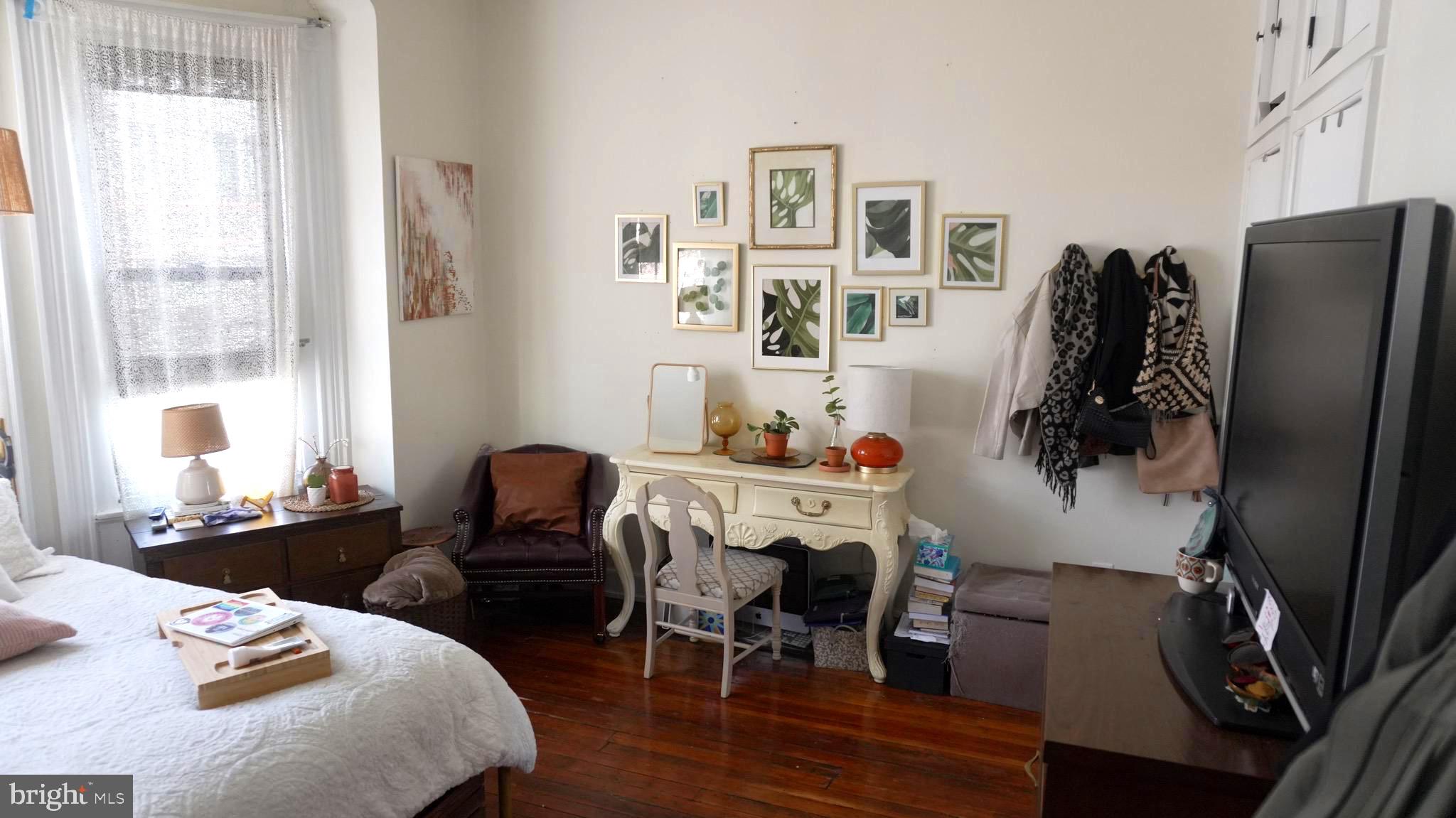 OLDE KENSINGTON - Residential Income