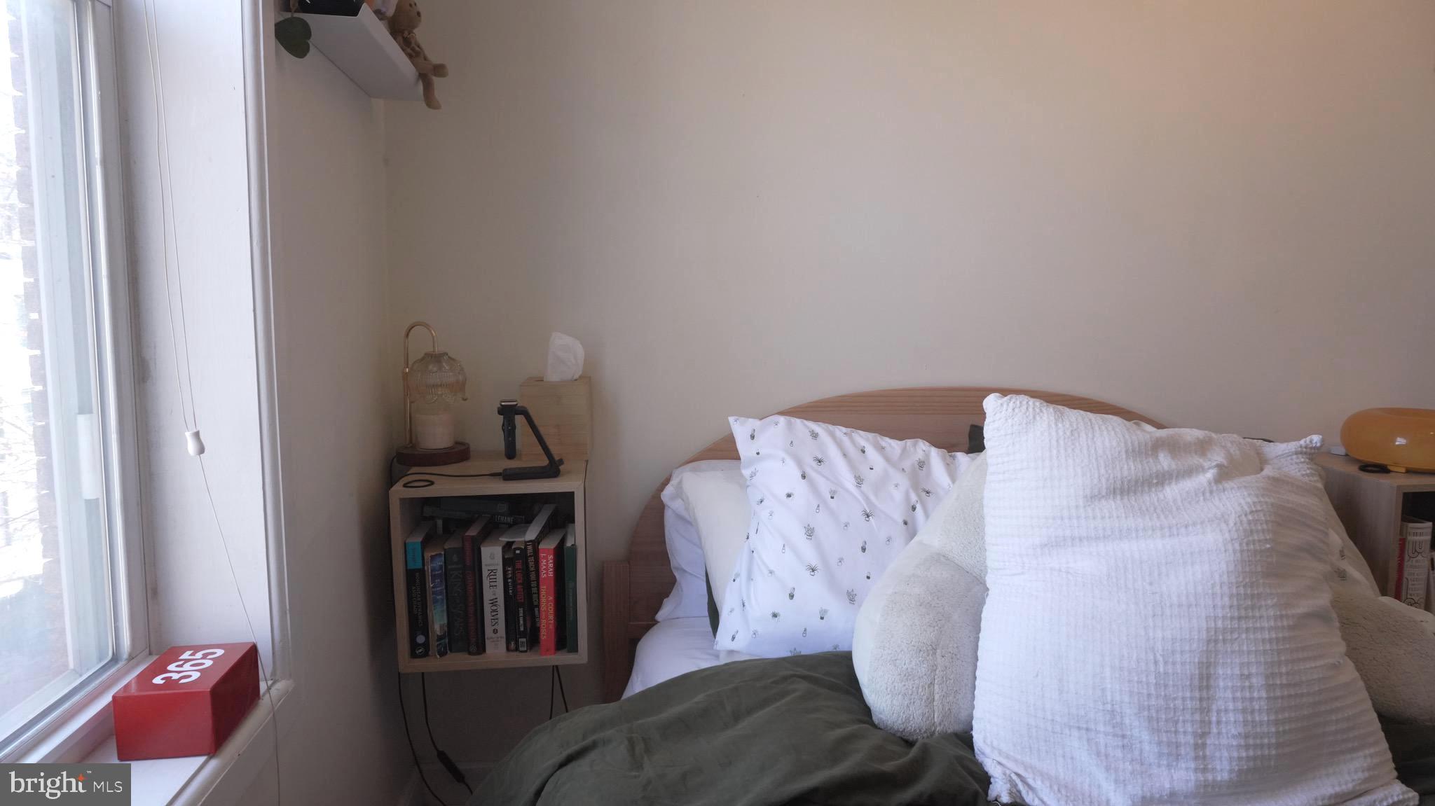 OLDE KENSINGTON - Residential Income