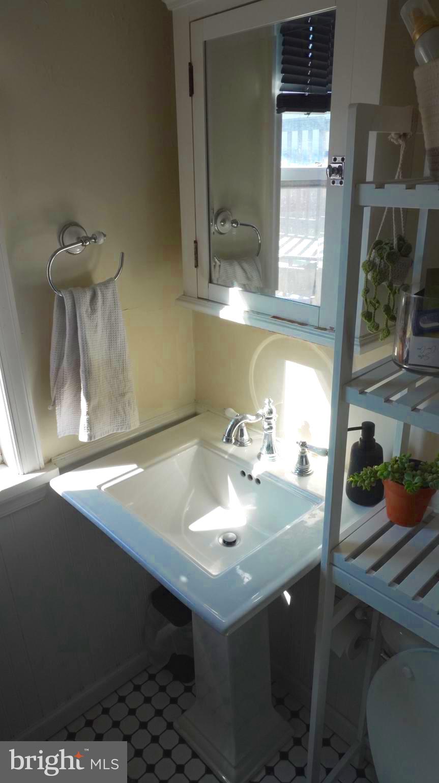 OLDE KENSINGTON - Residential Income