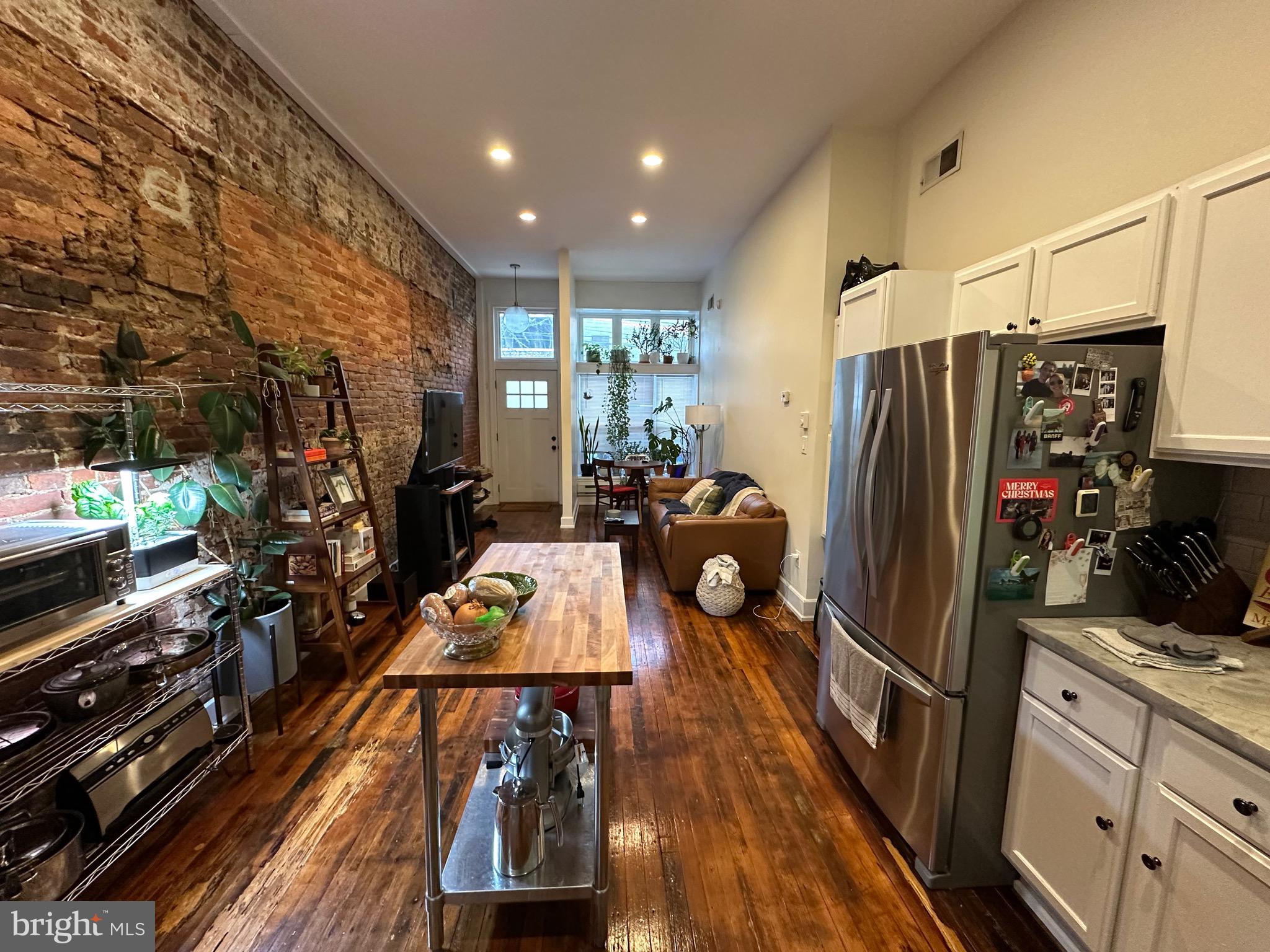 OLDE KENSINGTON - Residential Income