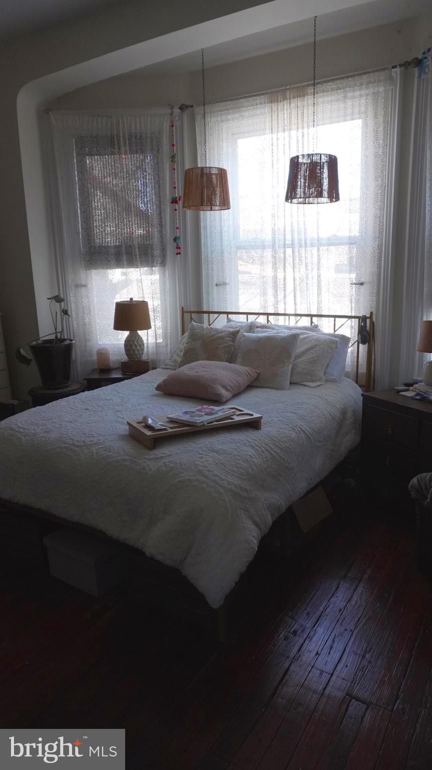 OLDE KENSINGTON - Residential Income