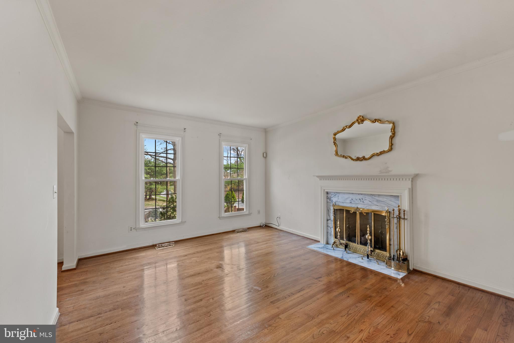 10101 BRACKEN DRIVE