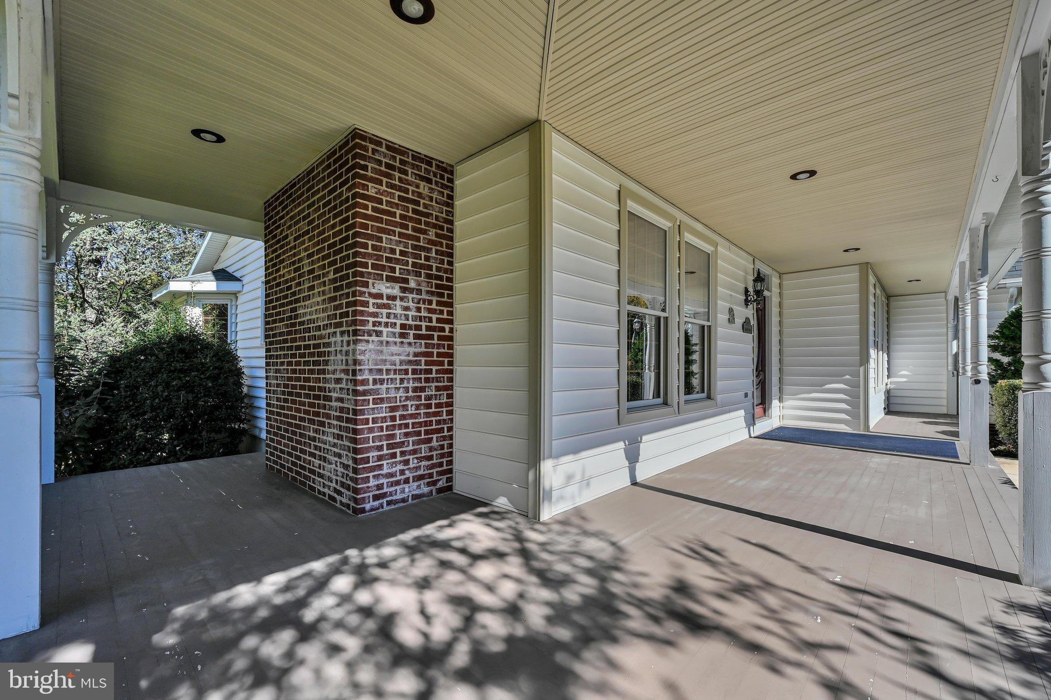 8 TALL OAKS DRIVE
