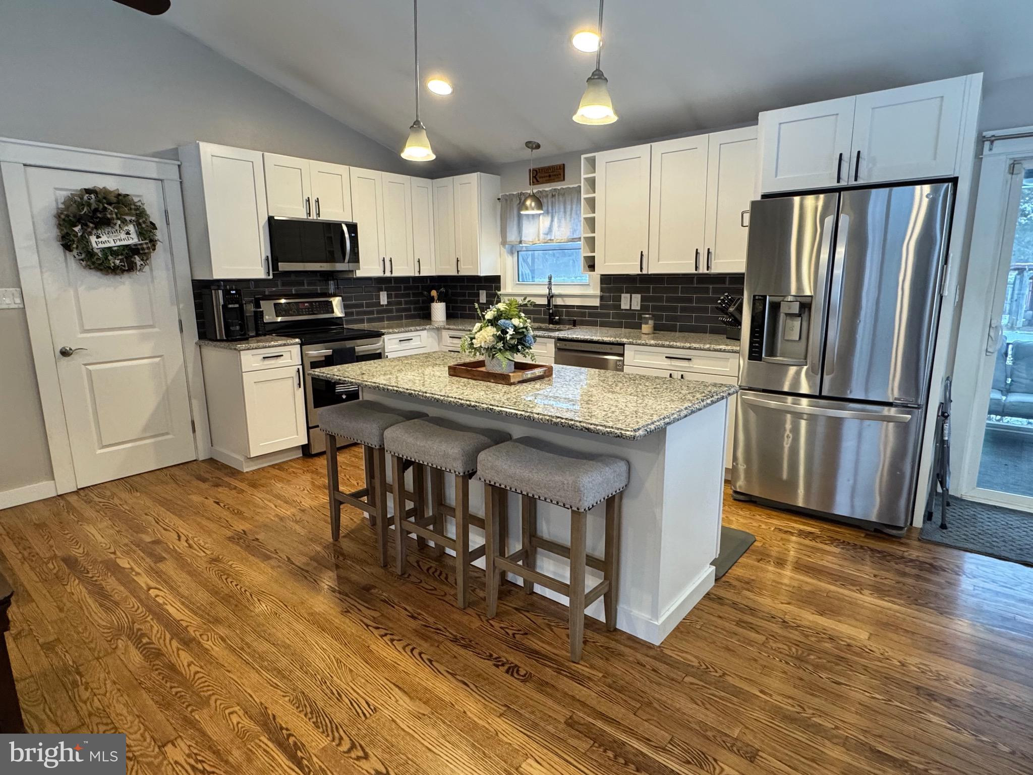 699 HONEY CREEK ROAD