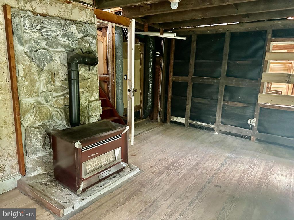 Photo of 142 ECKMAN RD, LANCASTER, PA 17602 (MLS # PALA2036124)