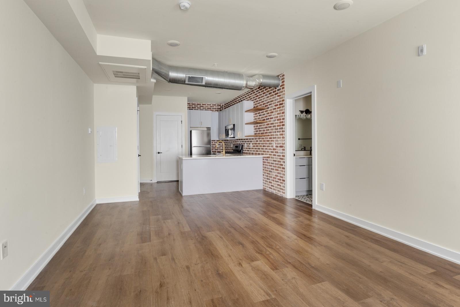 FISHTOWN - Residential Lease