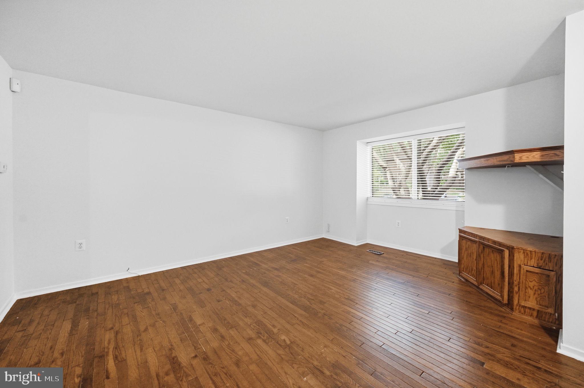 2908 JERMANTOWN ROAD 24