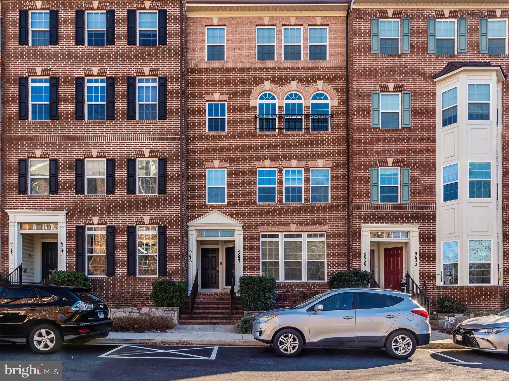 VILLAGES OF URBANA - Residential