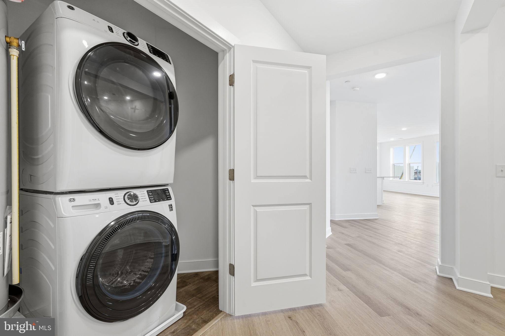 WAXPOOL CROSSING - Residential Lease