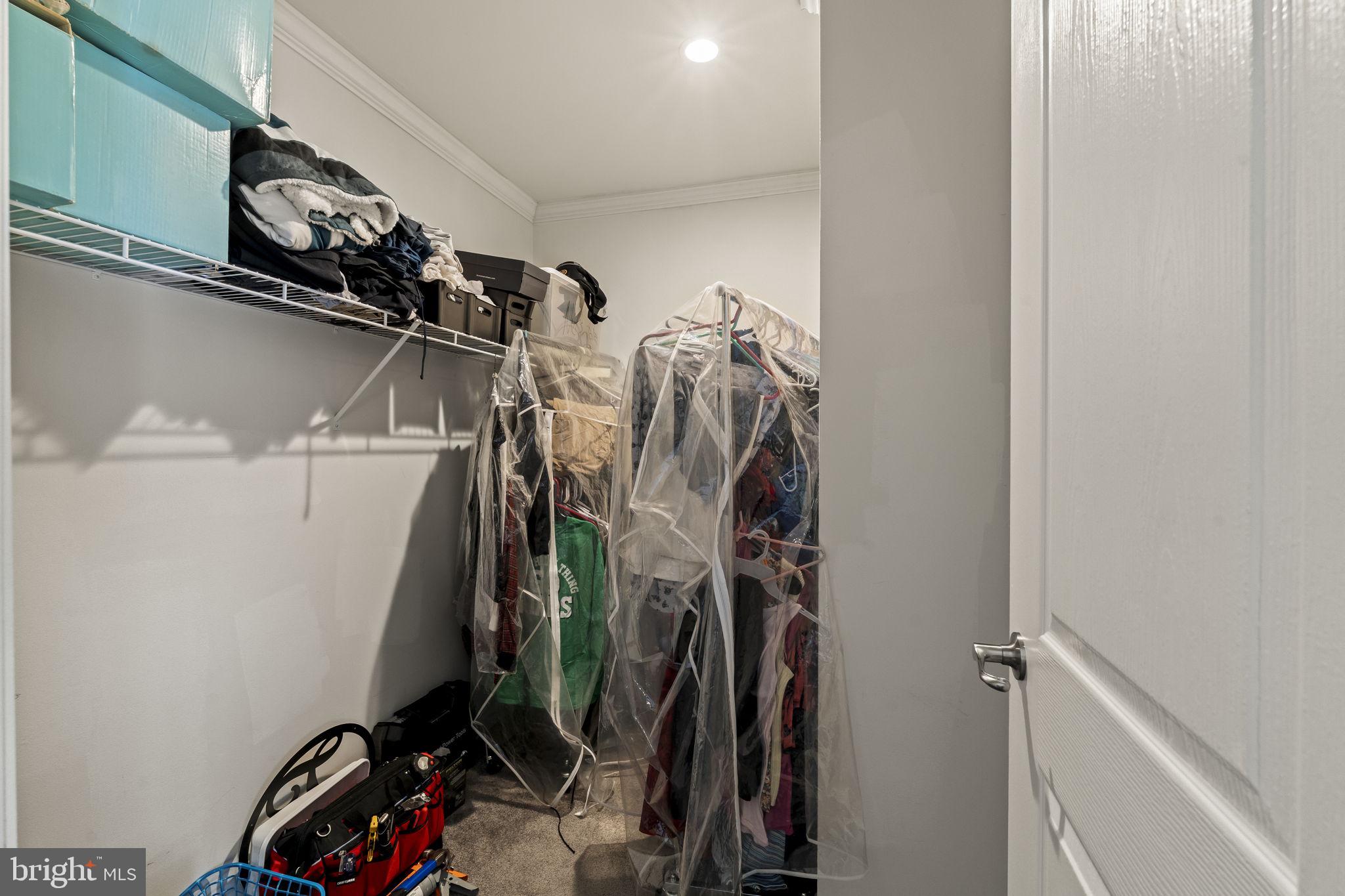 COLONIAL HERITAGE - Residential