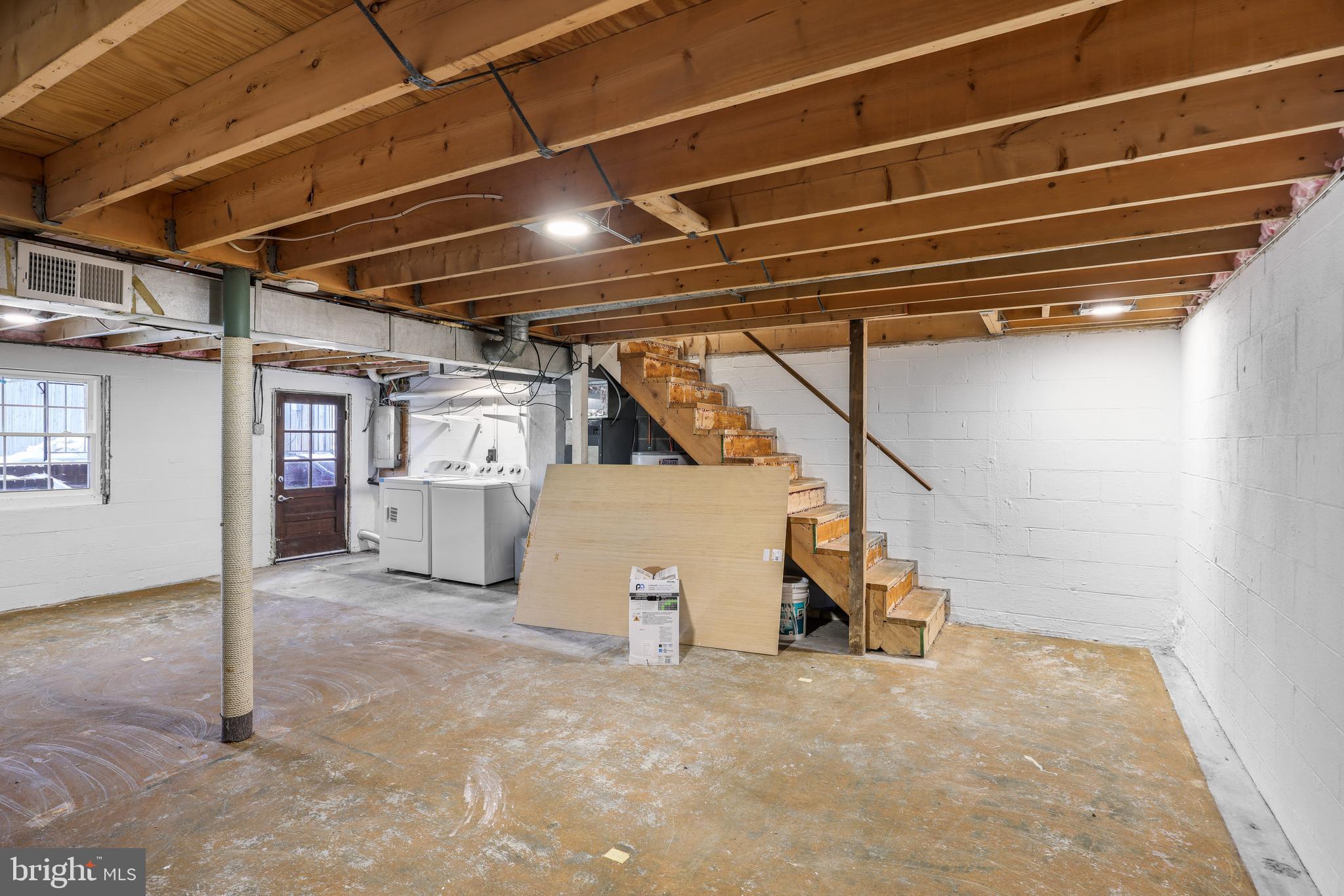 FREDERICKTOWNE TOWNHOUSE - Residential