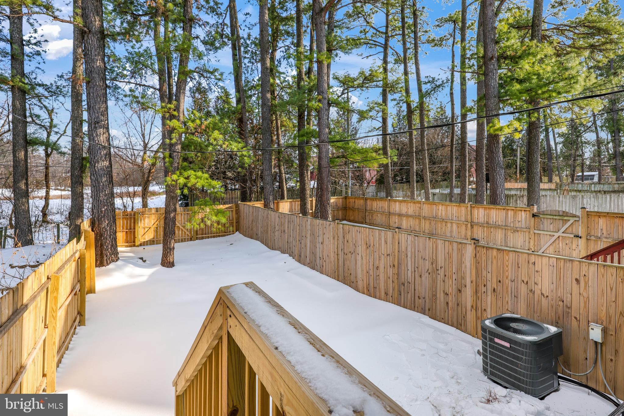 FREDERICKTOWNE TOWNHOUSE - Residential