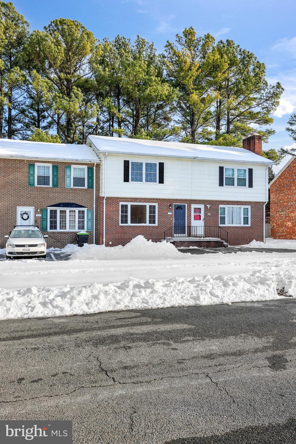FREDERICKTOWNE TOWNHOUSE - Residential
