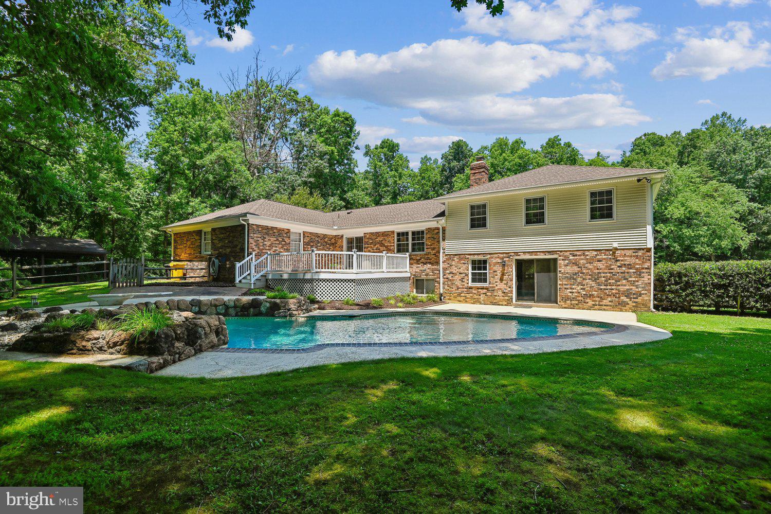 2590 BELL CREEK DRIVE