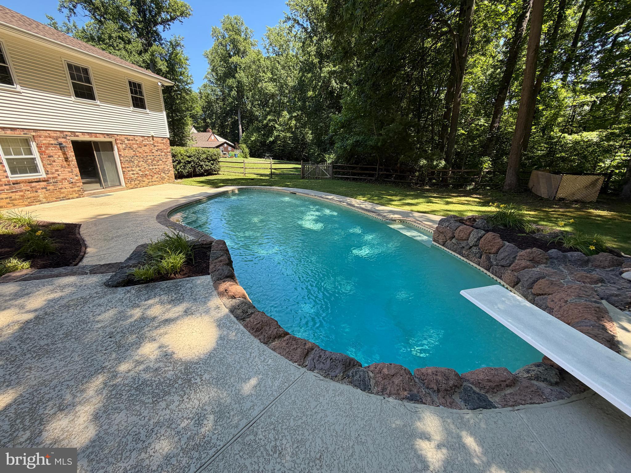 2590 BELL CREEK DRIVE