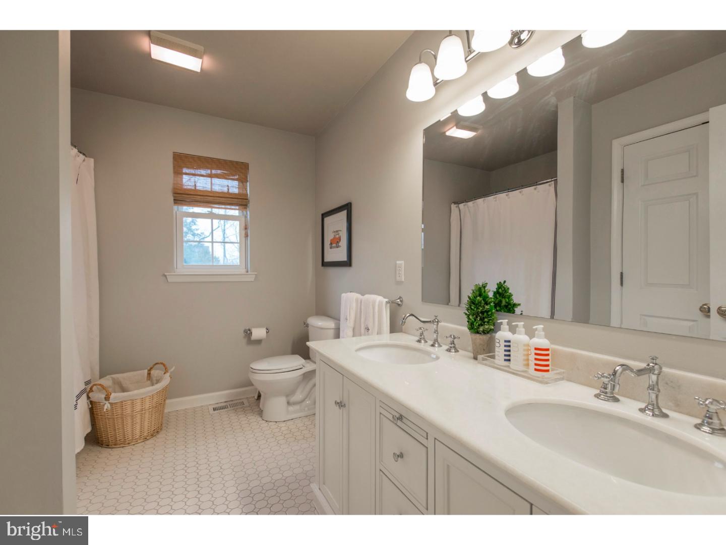 HILLENDALE - Residential
