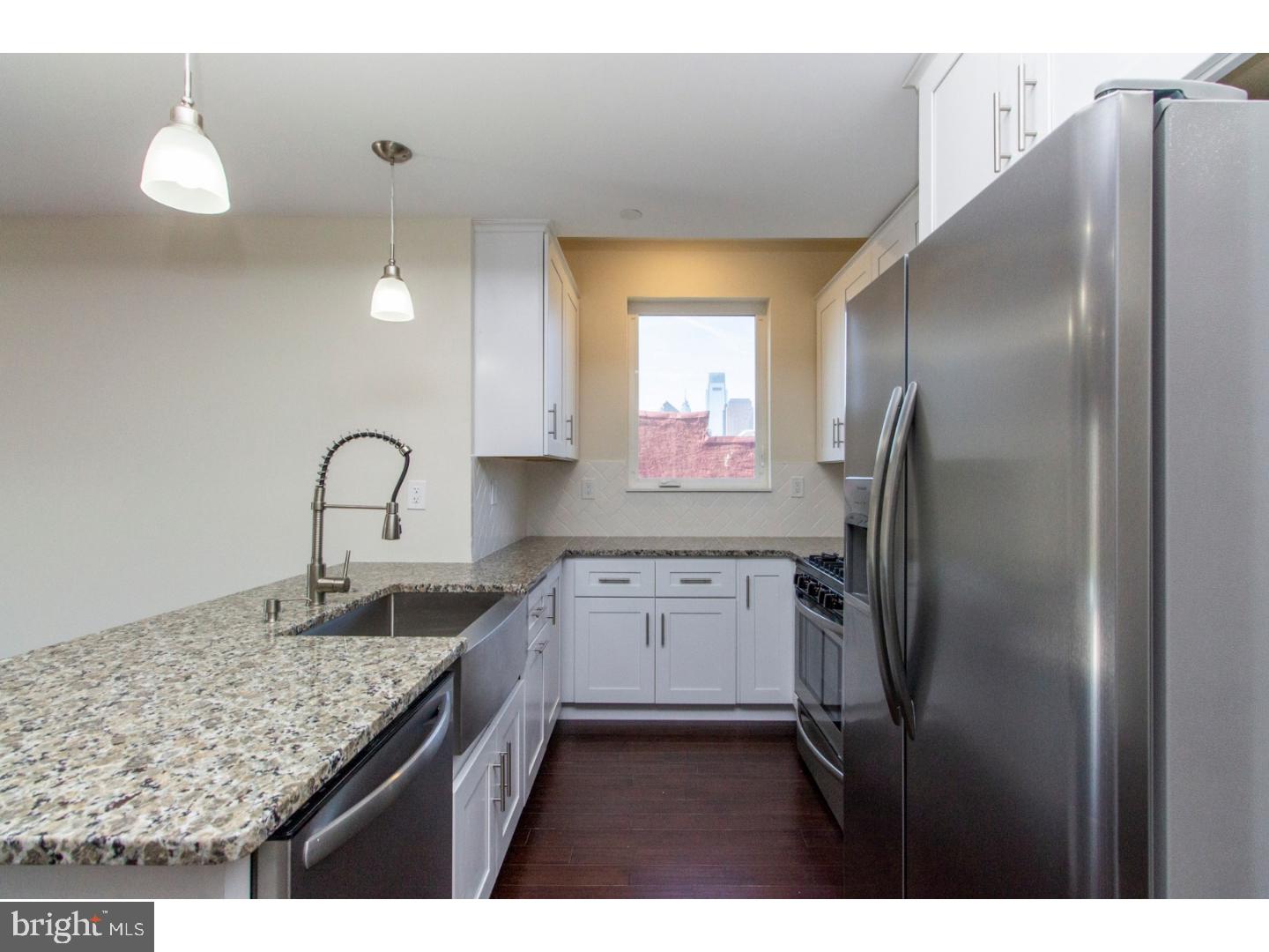 FRANCISVILLE - Residential Income