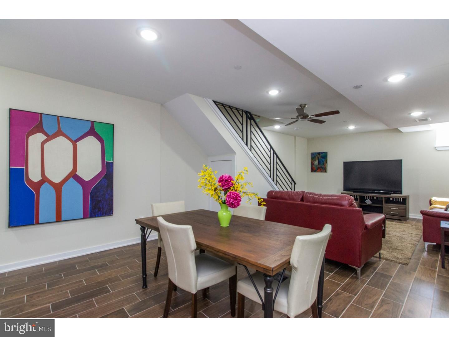 FRANCISVILLE - Residential Income