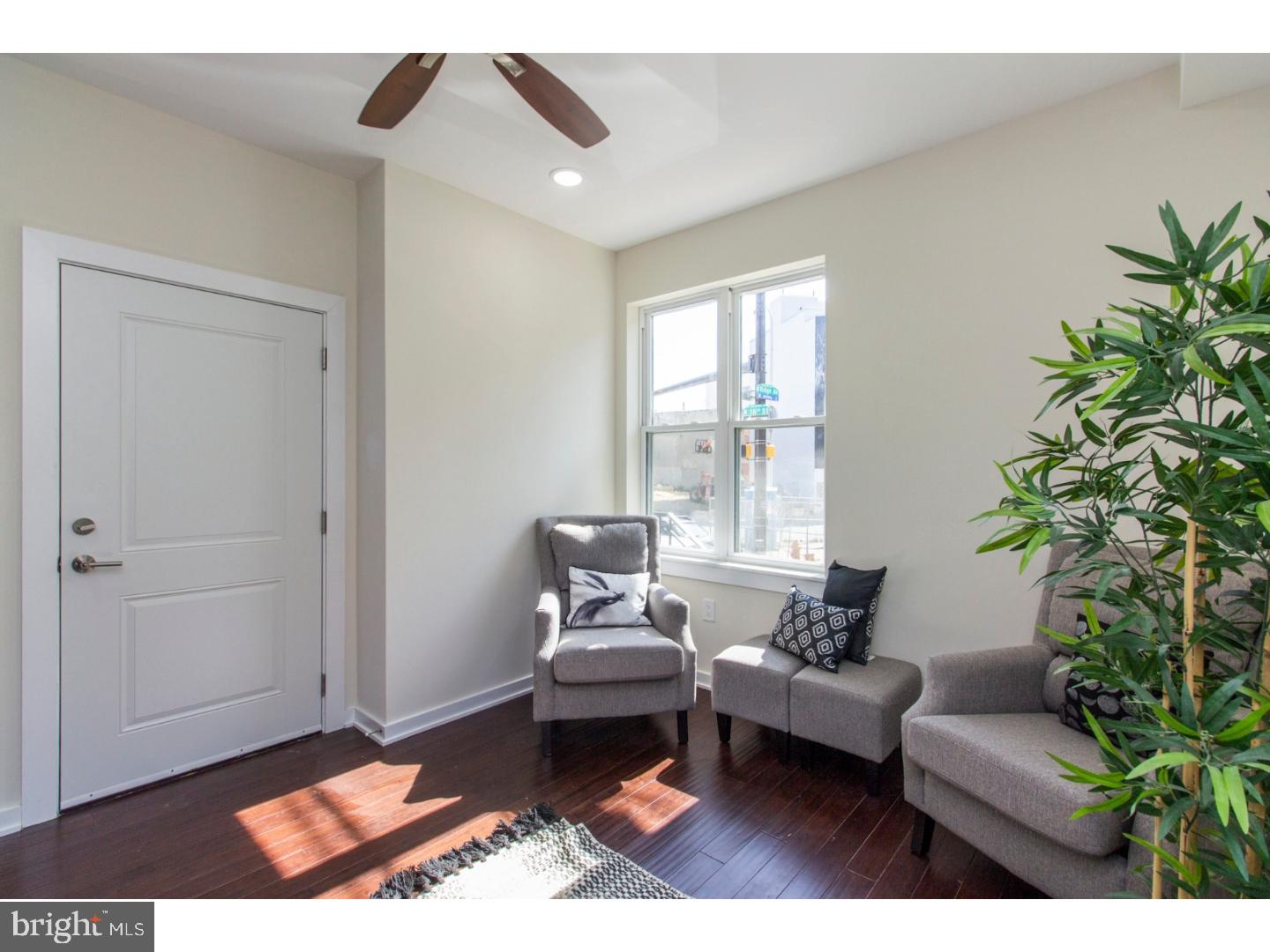 FRANCISVILLE - Residential Income