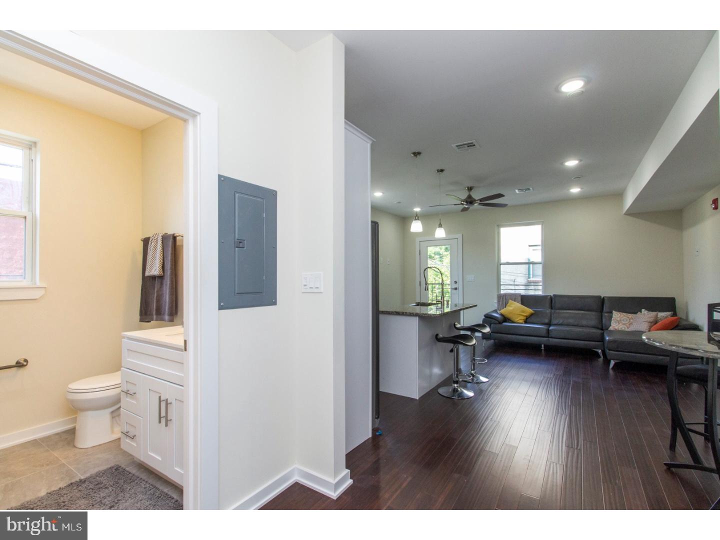 FRANCISVILLE - Residential Income