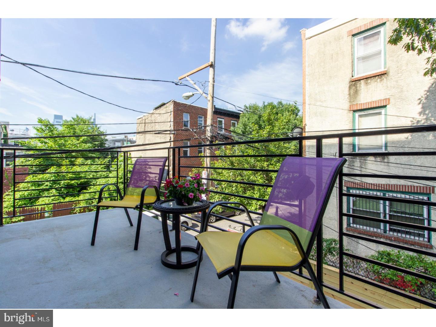 FRANCISVILLE - Residential Income