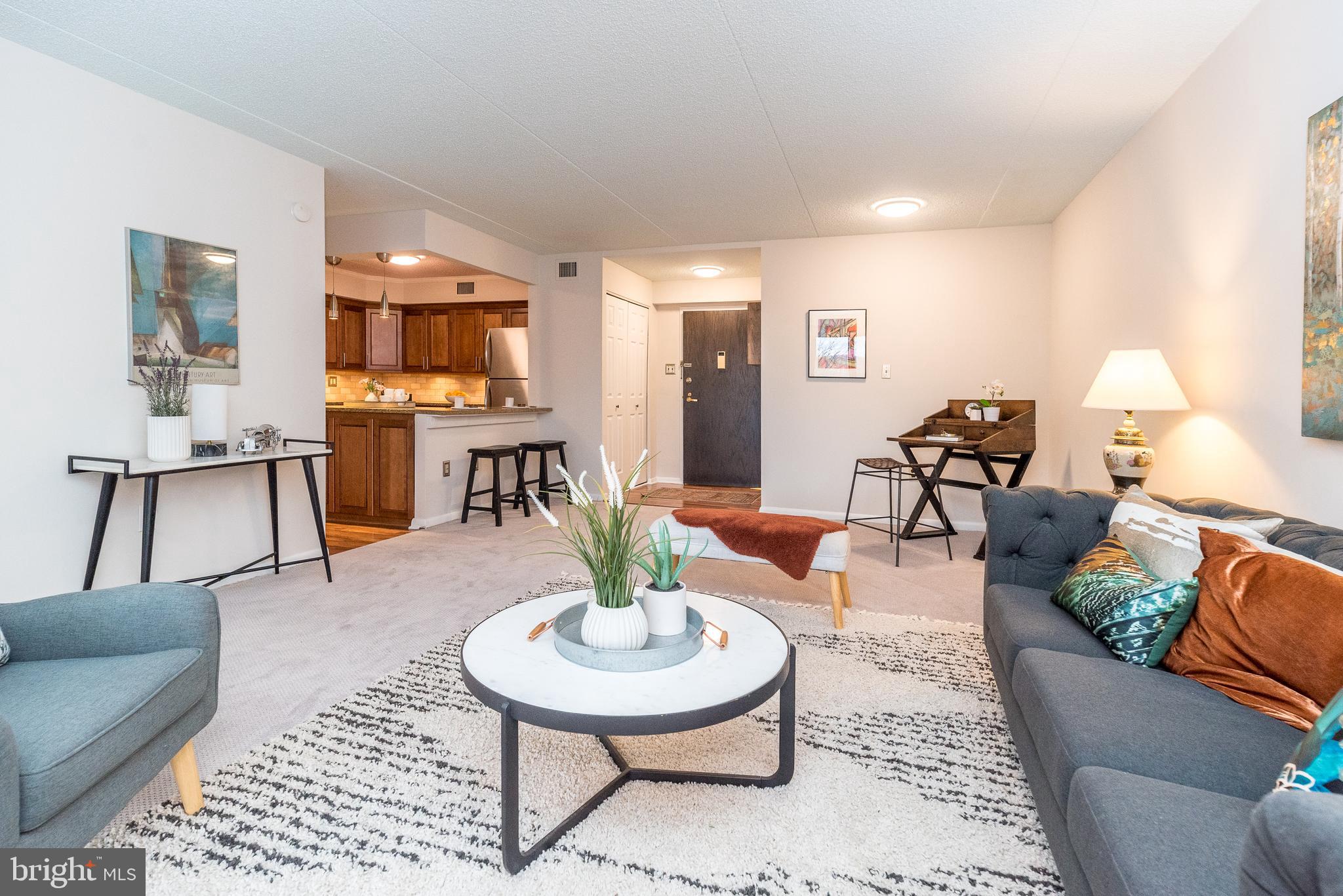 VALLEY FORGE TOWER - Residential