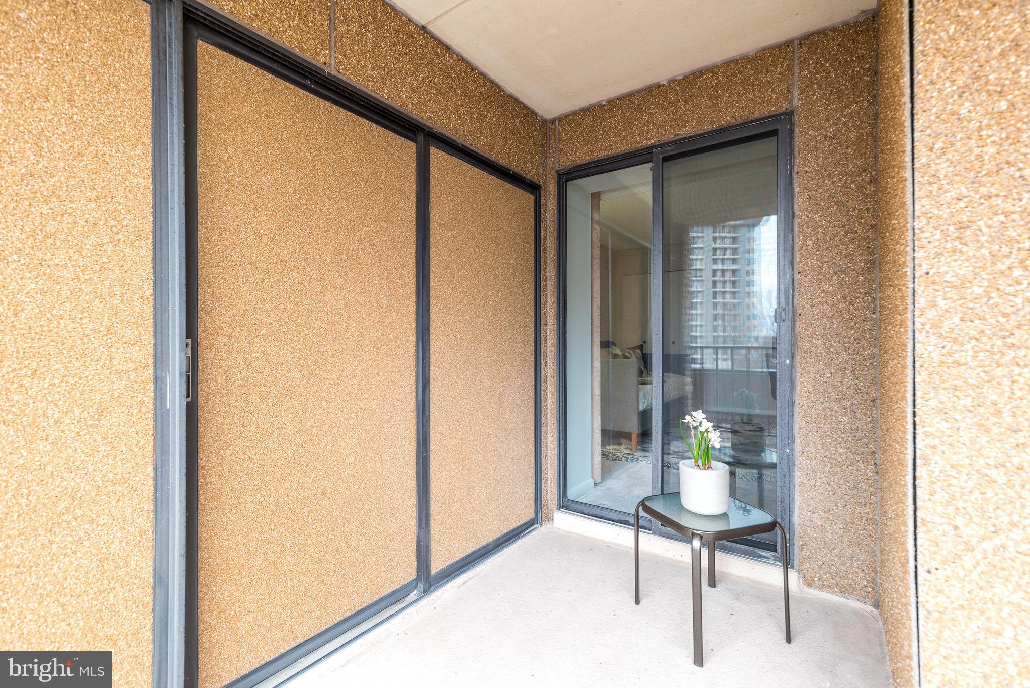 VALLEY FORGE TOWER - Residential