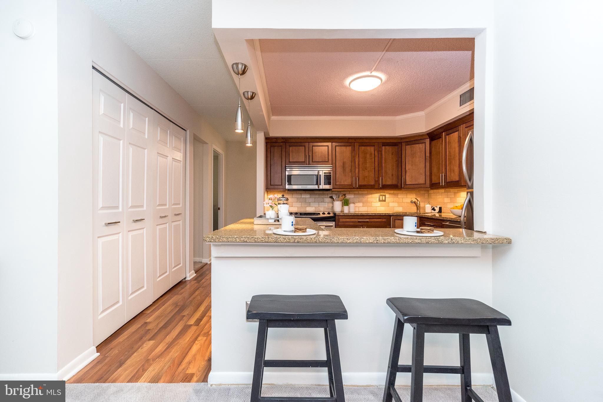 VALLEY FORGE TOWER - Residential